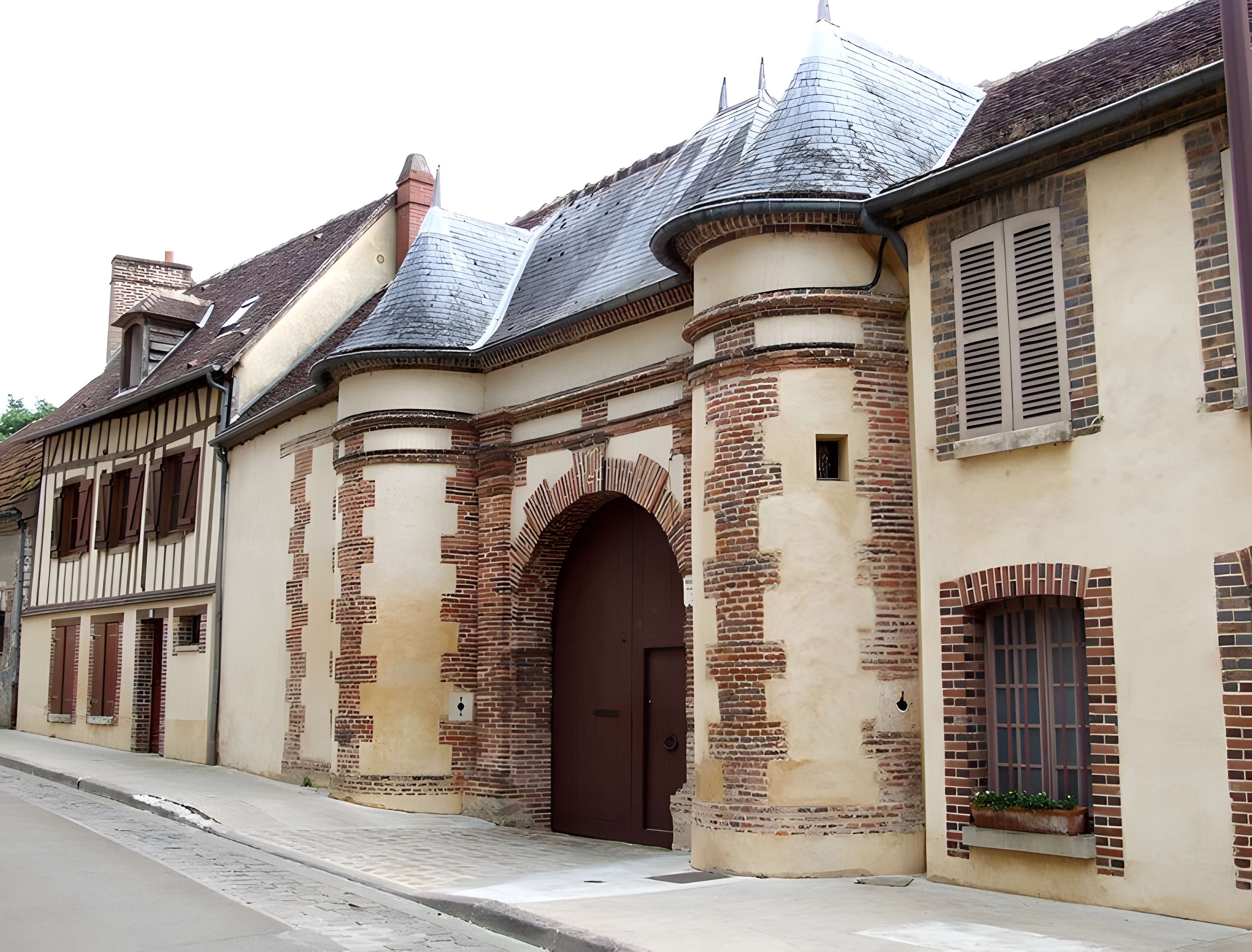 Maison Puynesge à Joigny 