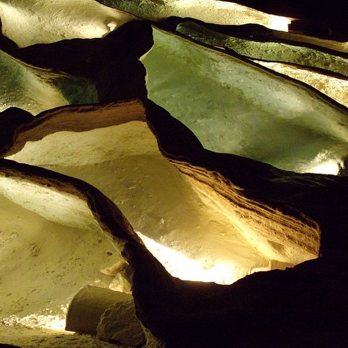 Photo de Grotte de Saint-Marcel à Bidon