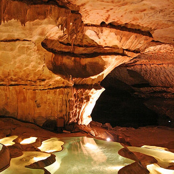 Photo de Grotte de Saint-Marcel à Bidon