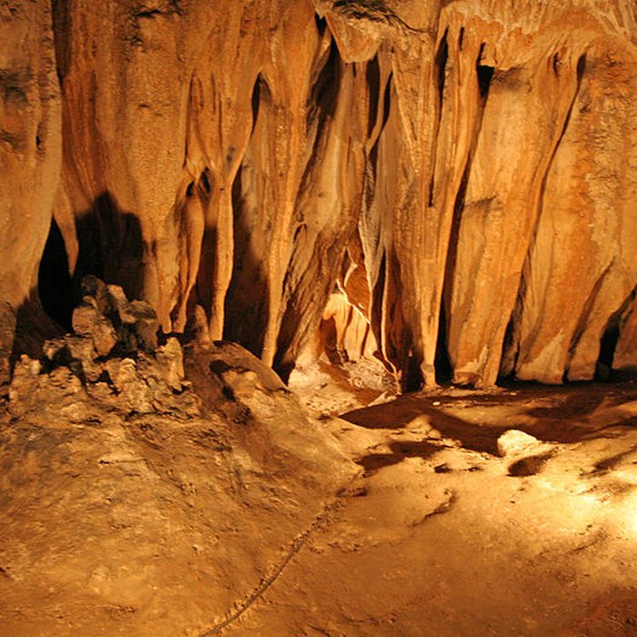 Photo de Grotte de Saint-Marcel à Bidon
