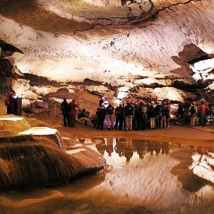 Photo de Grotte de Saint-Marcel à Bidon