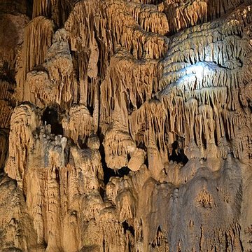 Grotte de Saint-Marcel à Bidon