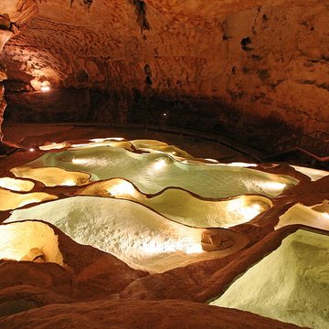 Grotte de Saint-Marcel à Bidon