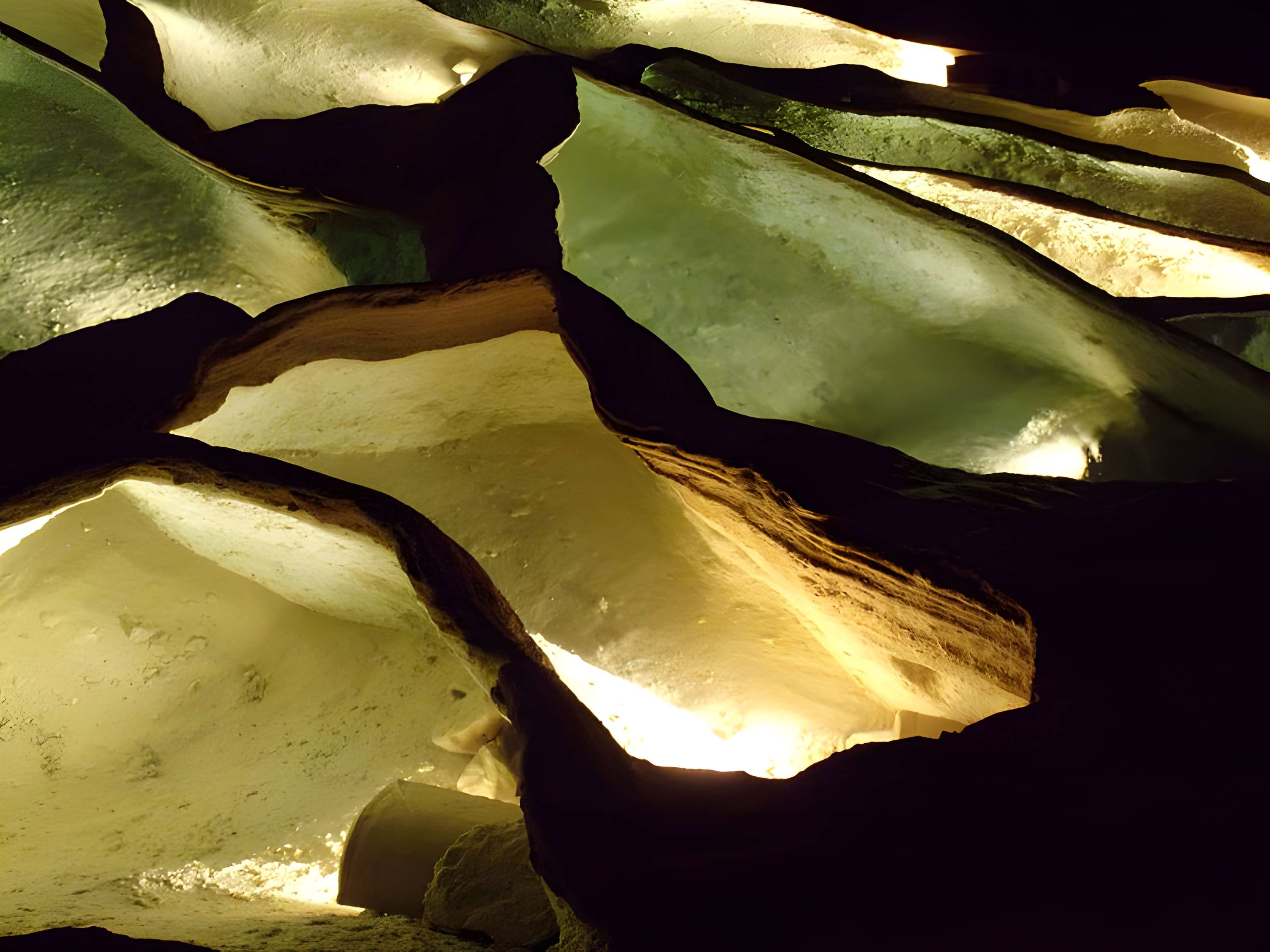 Grotte de Saint-Marcel à Bidon