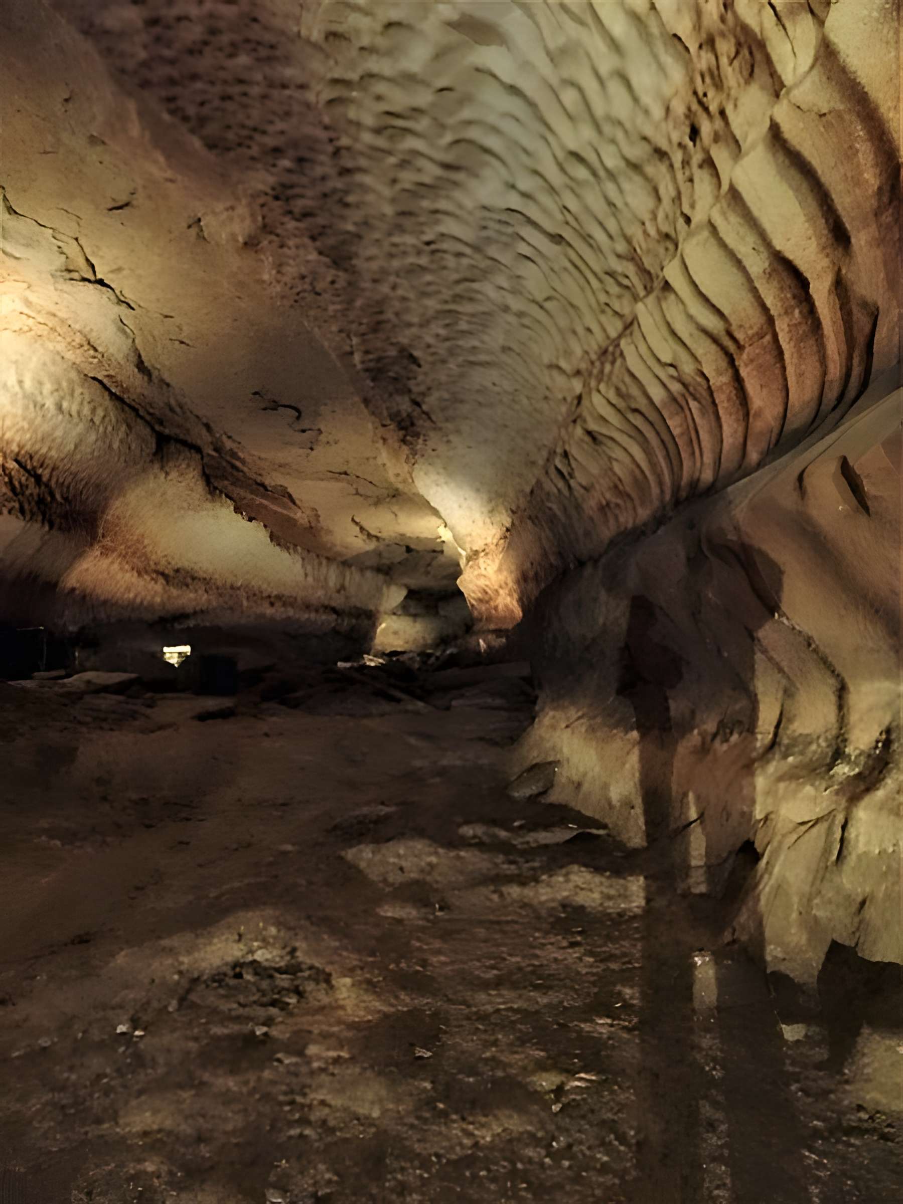 Grotte de Saint-Marcel à Bidon