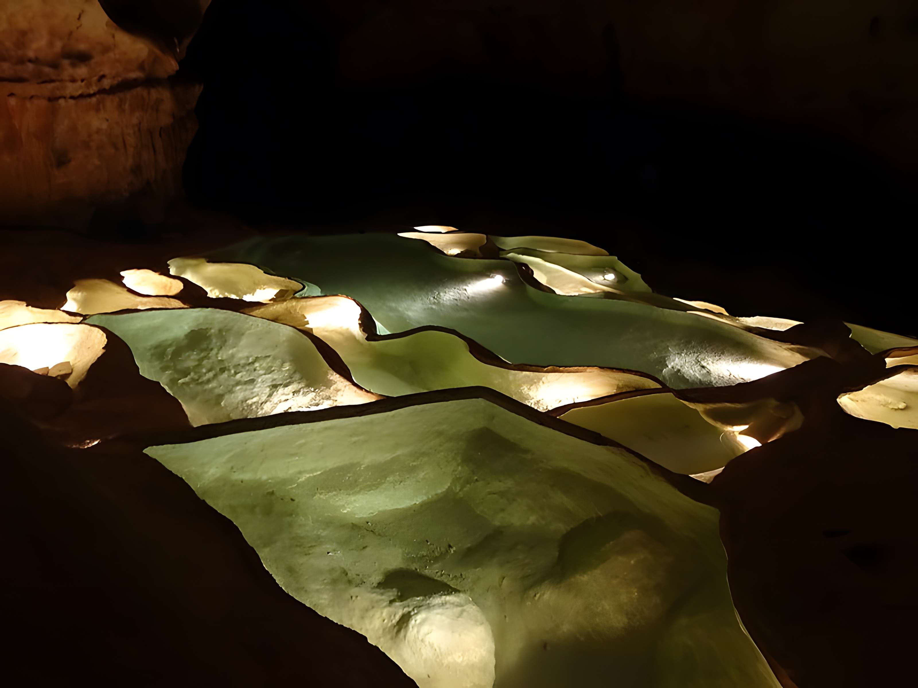 Grotte de Saint-Marcel à Bidon