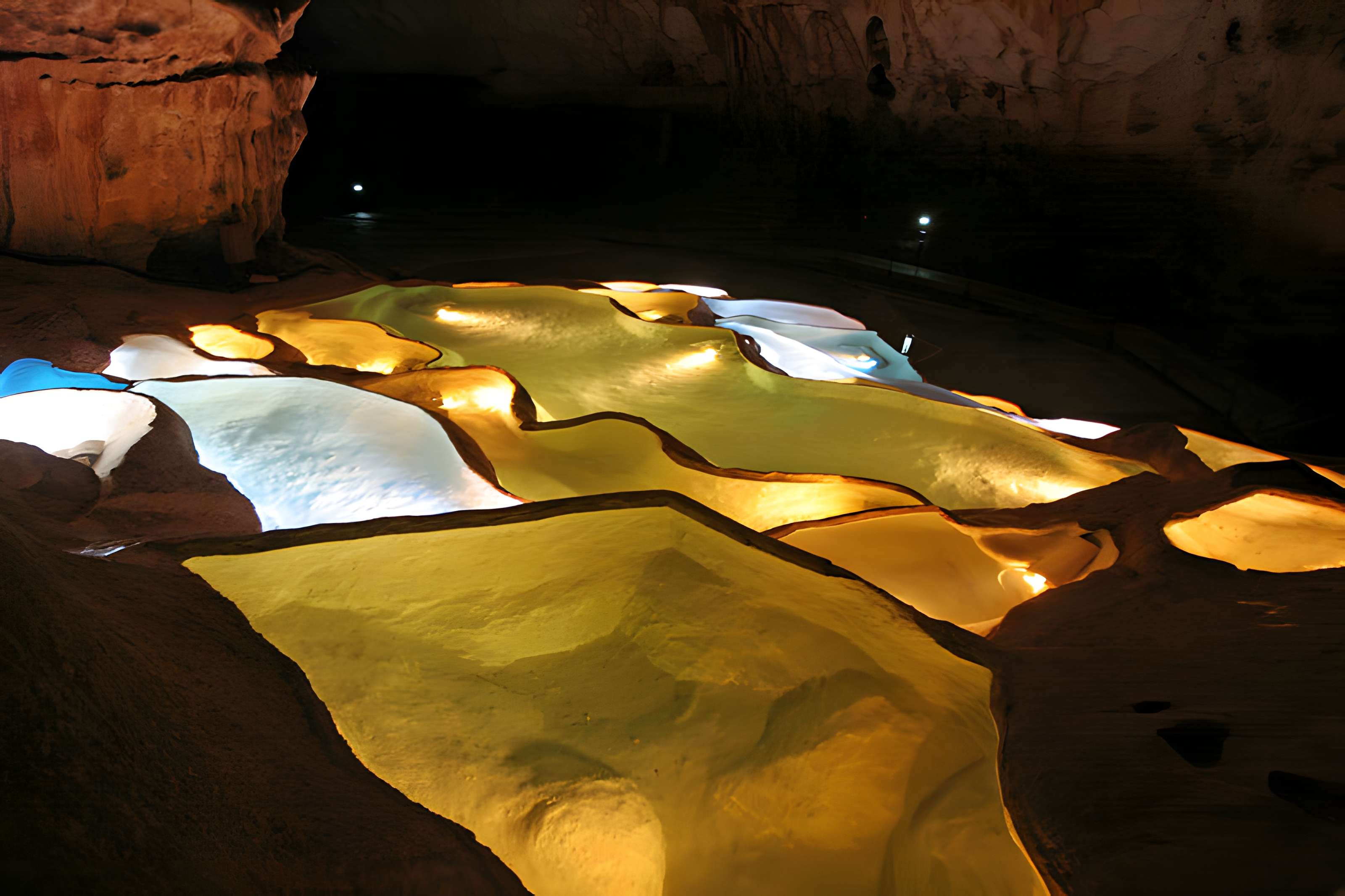 Grotte de Saint-Marcel à Bidon