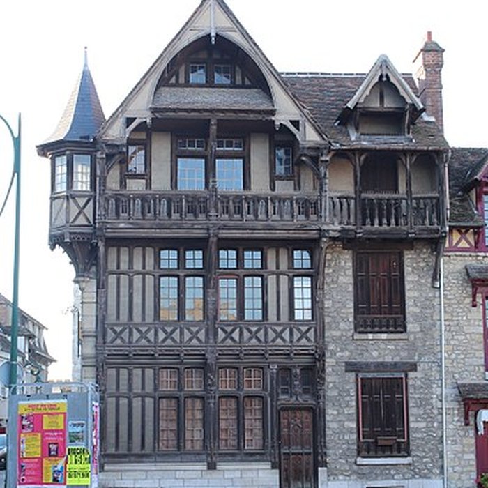 Photo de Maison Raccolet à Moret-sur-Loing