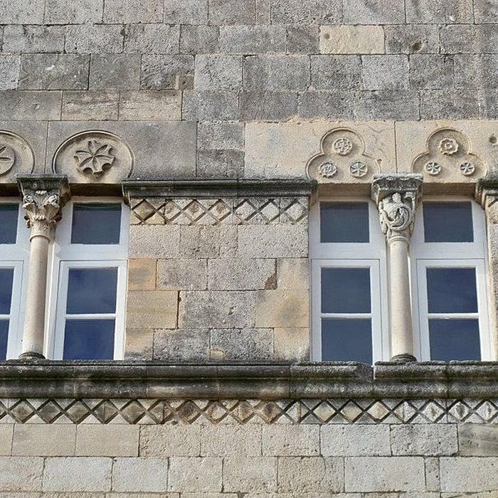 Photo de Maison romane de Saint-Gilles