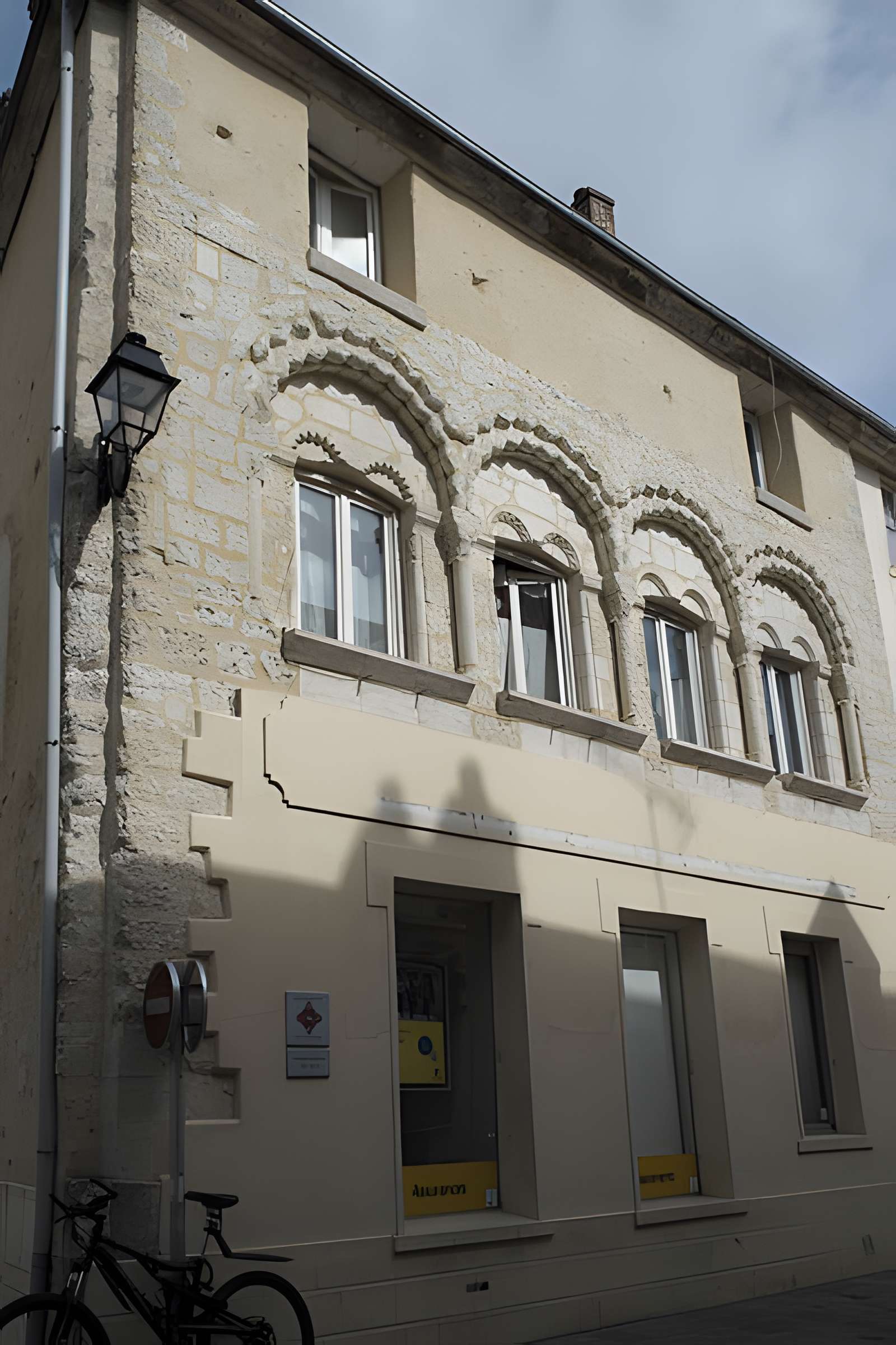 Maison romane du XII° siècle, 17 Rue de Sénarmont à Dreux