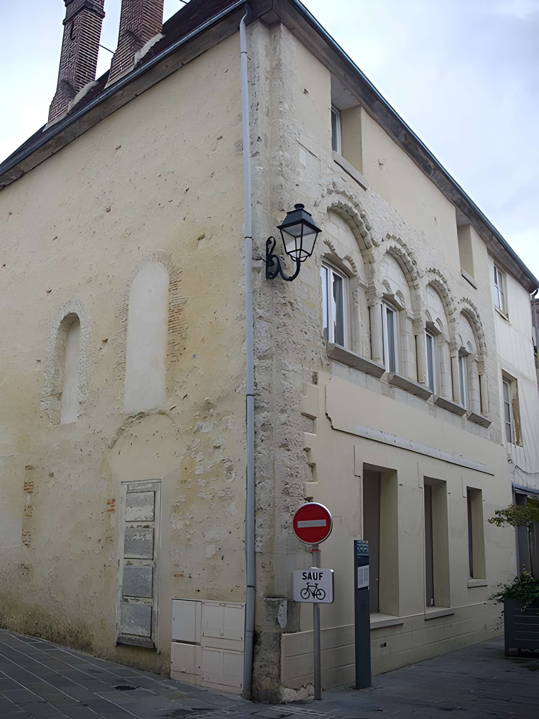 Maison romane du XII° siècle, 17 Rue de Sénarmont à Dreux