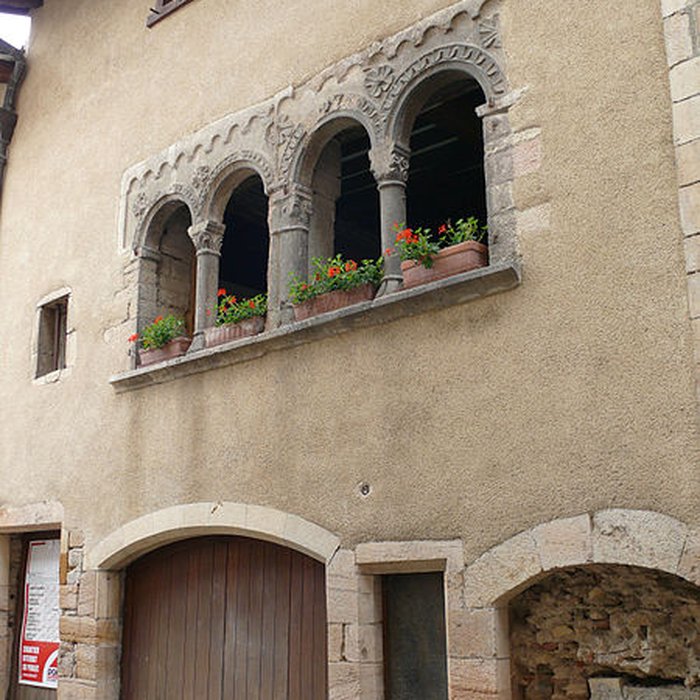 Photo de Maison romane, Rue Joséphine-Desbois à Cluny