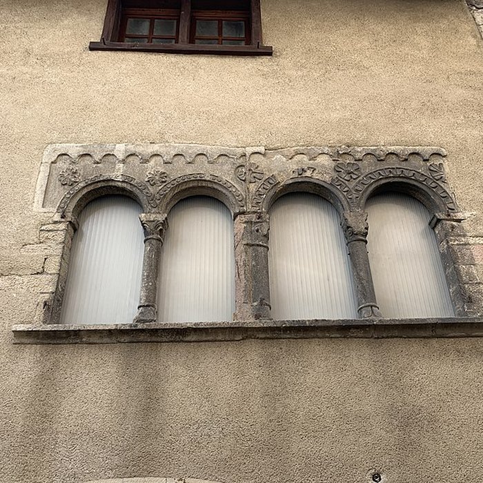 Photo de Maison romane, Rue Joséphine-Desbois à Cluny