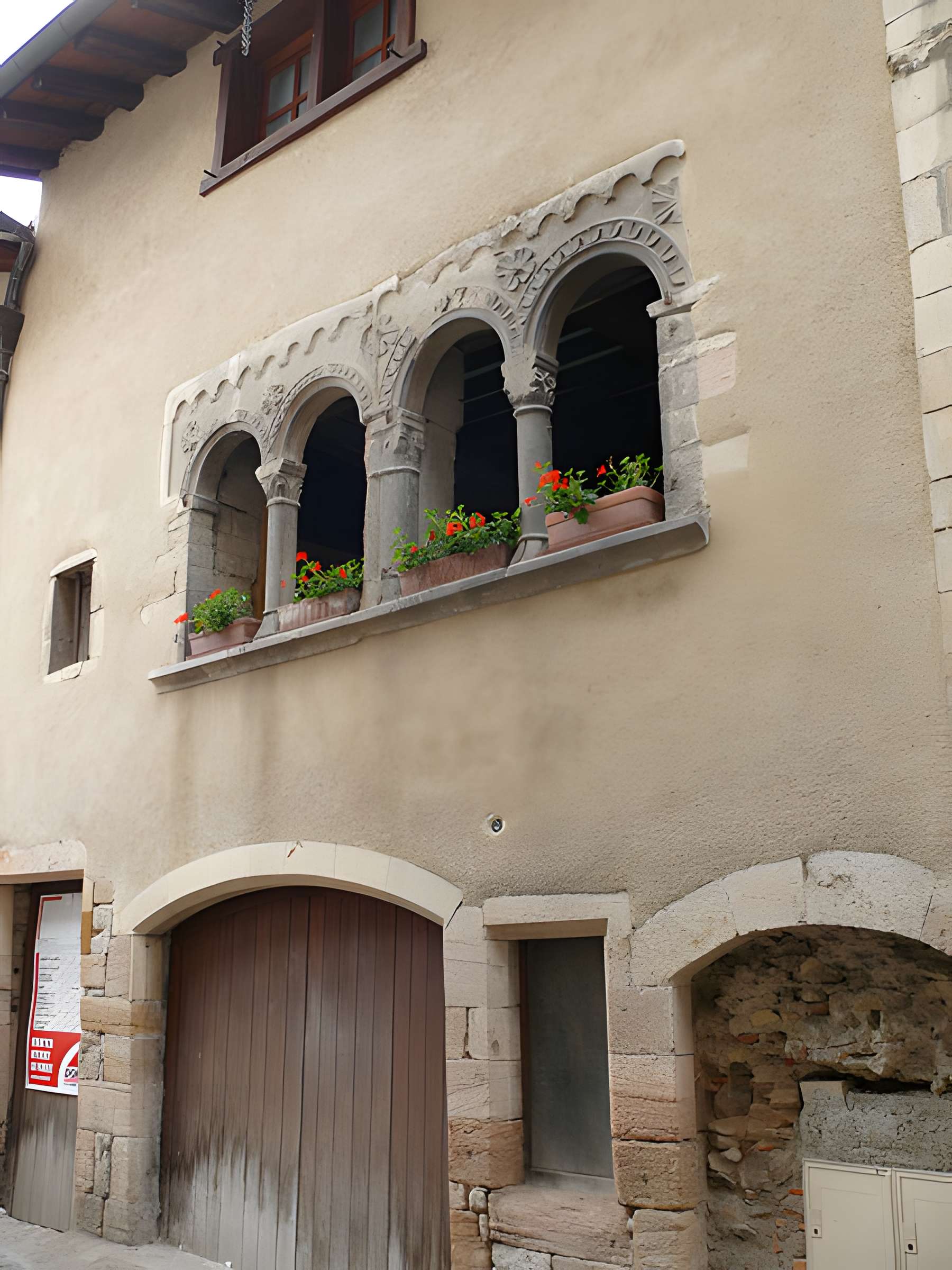 Maison romane, Rue Joséphine-Desbois à Cluny