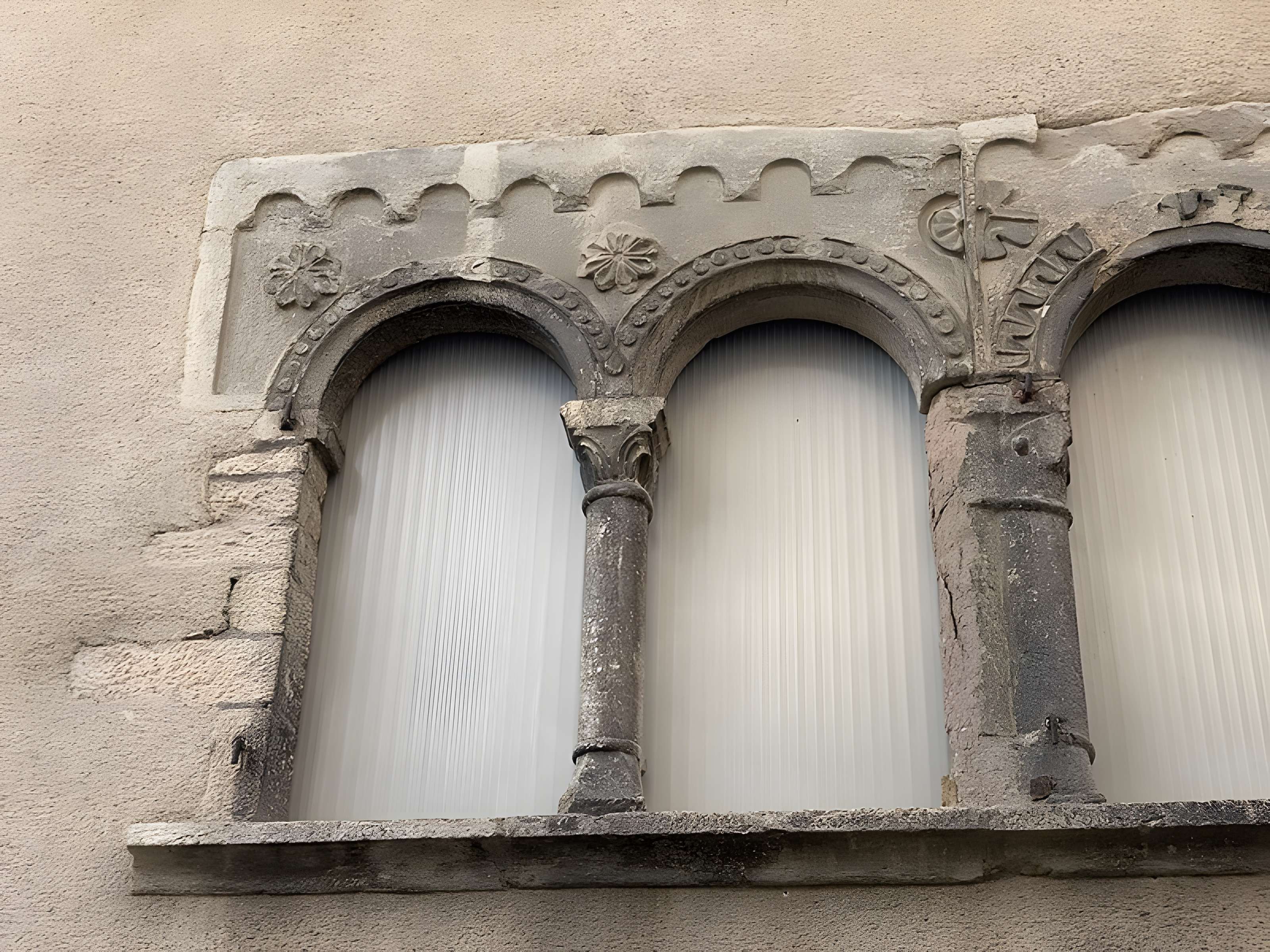 Maison romane, Rue Joséphine-Desbois à Cluny