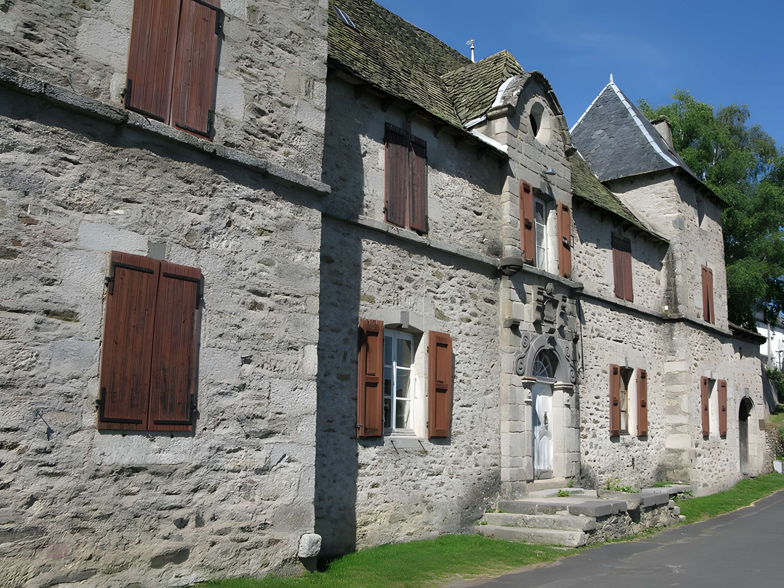 Maison Roudil à Chaliers 