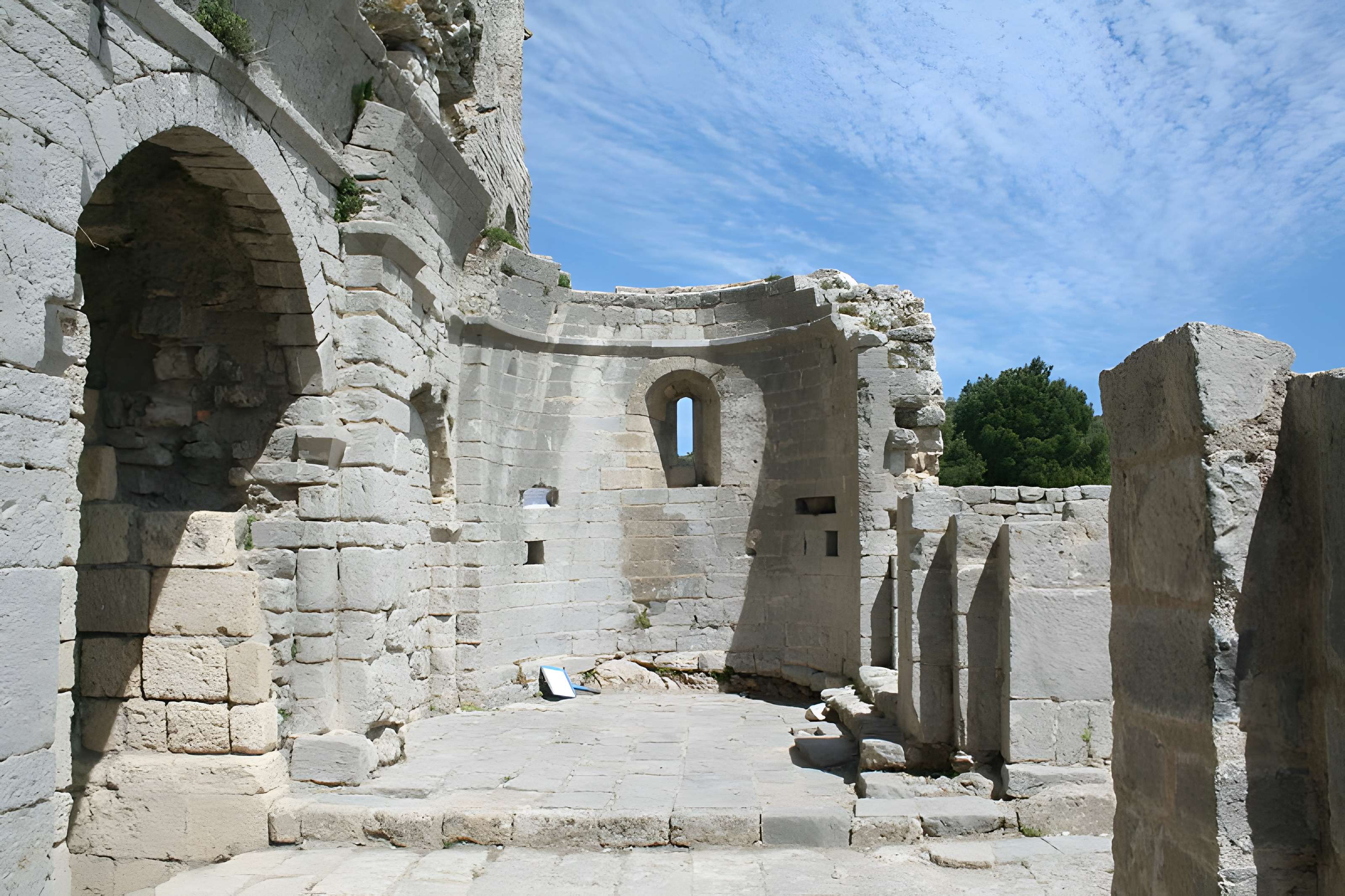 Ancienne abbaye Saint-Félix-de-Montceau