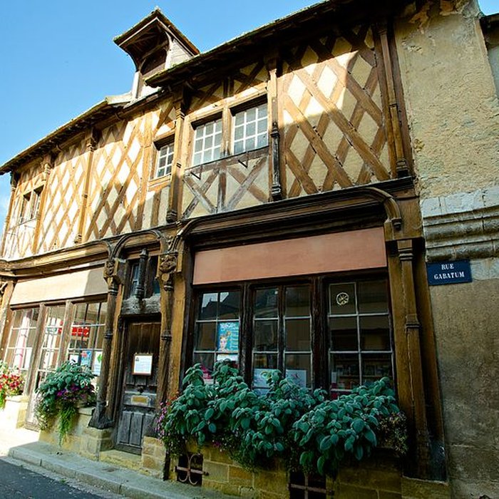 Photo de Maison Saint-Jacques à Levroux