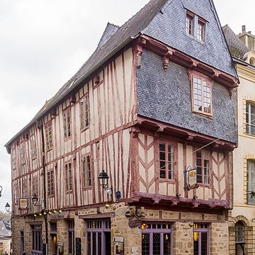Maison Vannes et sa femme à Vannes