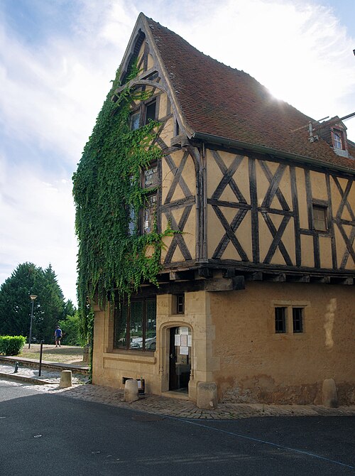 Maison, 1 Rue de la Parcheminerie à Nevers