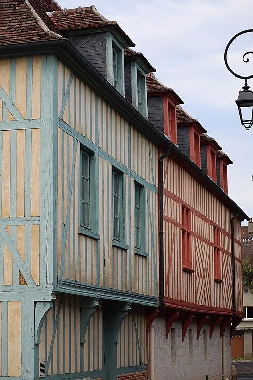 Maison, 1 Rue du Tourne-Broche à Beauvais