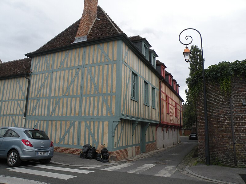 Maison, 1 Rue du Tourne-Broche à Beauvais
