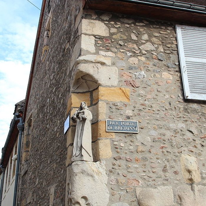 Photo de Maison, 1 Rue Porte-Bretonnie à Montluçon