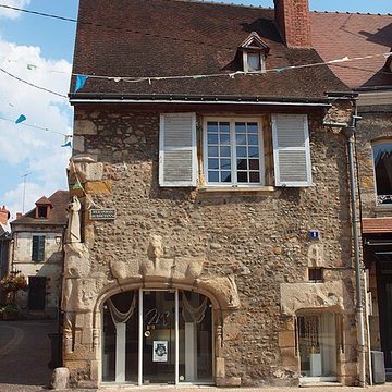 Maison, 1 Rue Porte-Bretonnie à Montluçon
