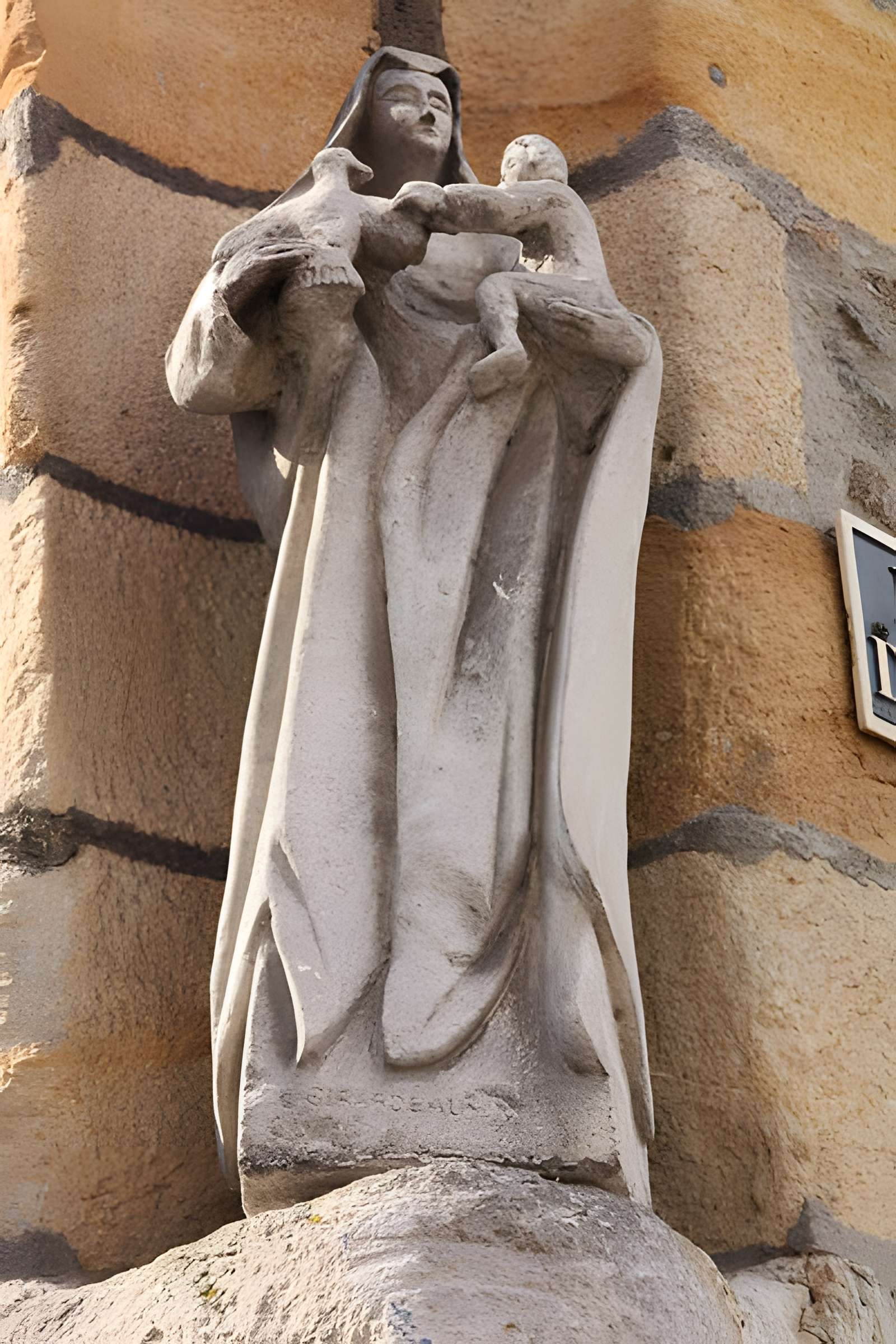 Maison, 1 Rue Porte-Bretonnie à Montluçon