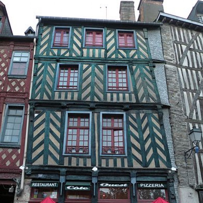 Photo de Maison, 10 Place Sainte-Anne à Rennes
