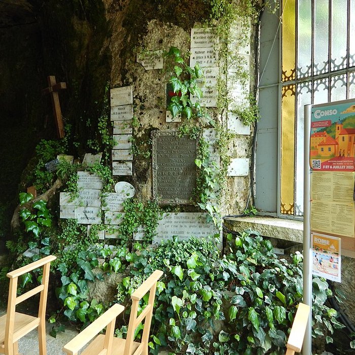 Photo de Grotte-chapelle de Remonot des Combes