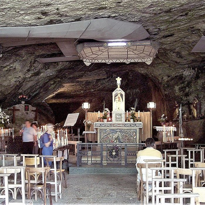 Photo de Grotte-chapelle de Remonot des Combes