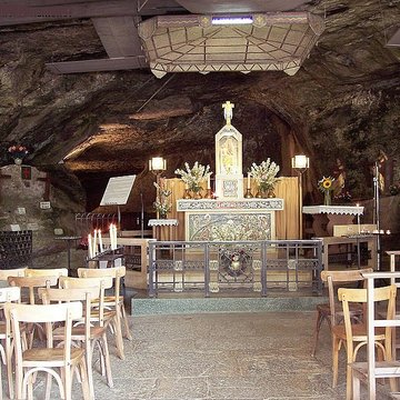 Grotte-chapelle de Remonot des Combes