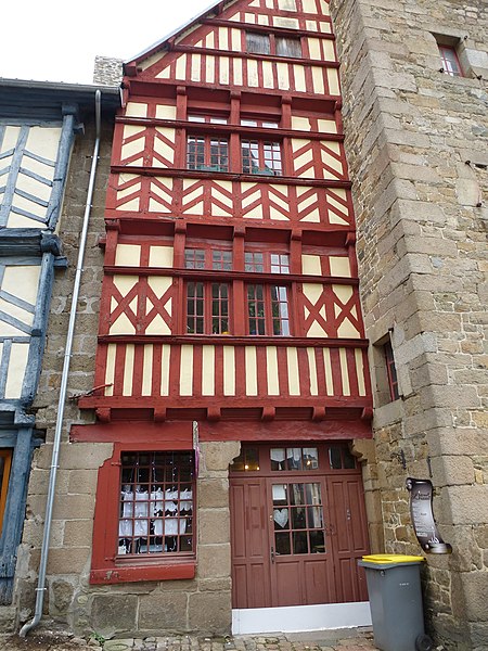 Maison, 10 Rue Renan à Tréguier