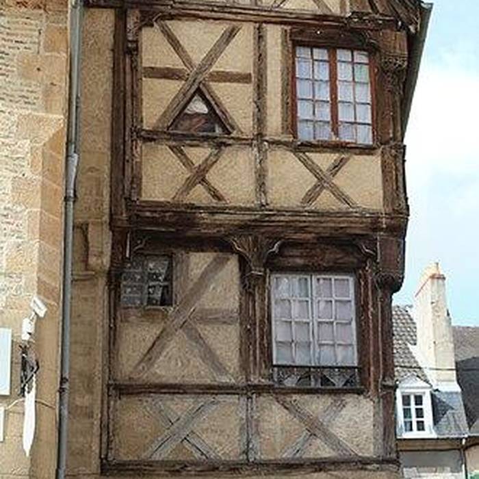 Photo de Maison, 11 Rue de lAncien-Palais à Moulins