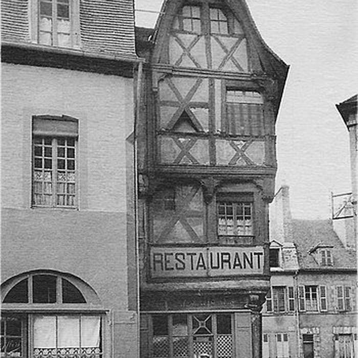 Photo de Maison, 11 Rue de lAncien-Palais à Moulins