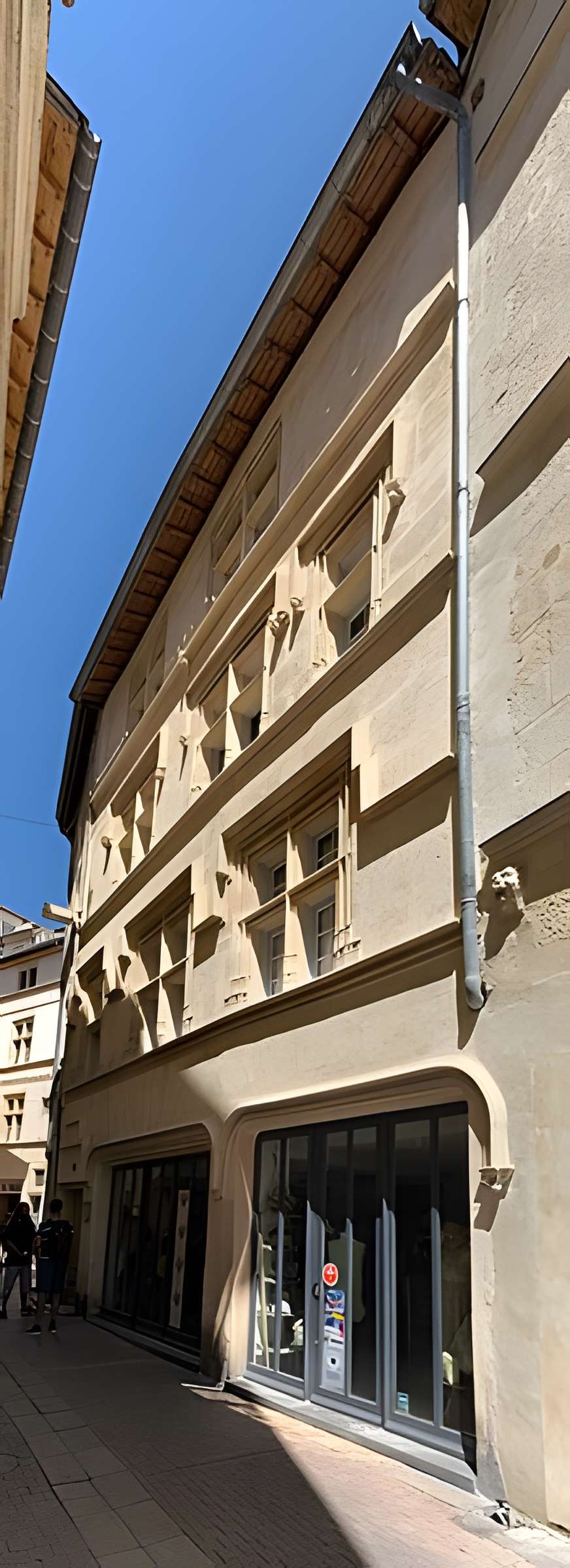 Maison, 11 Rue des Marchands à Nîmes