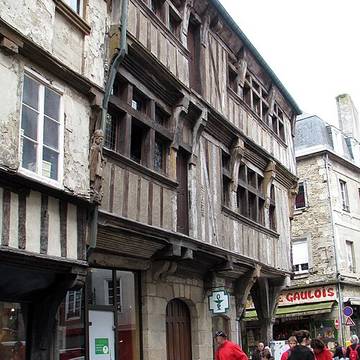 Maison à Dinan rue de lHorloge