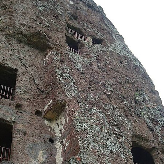 Photo de Grottes de Jonas à Saint-Pierre-Colamine