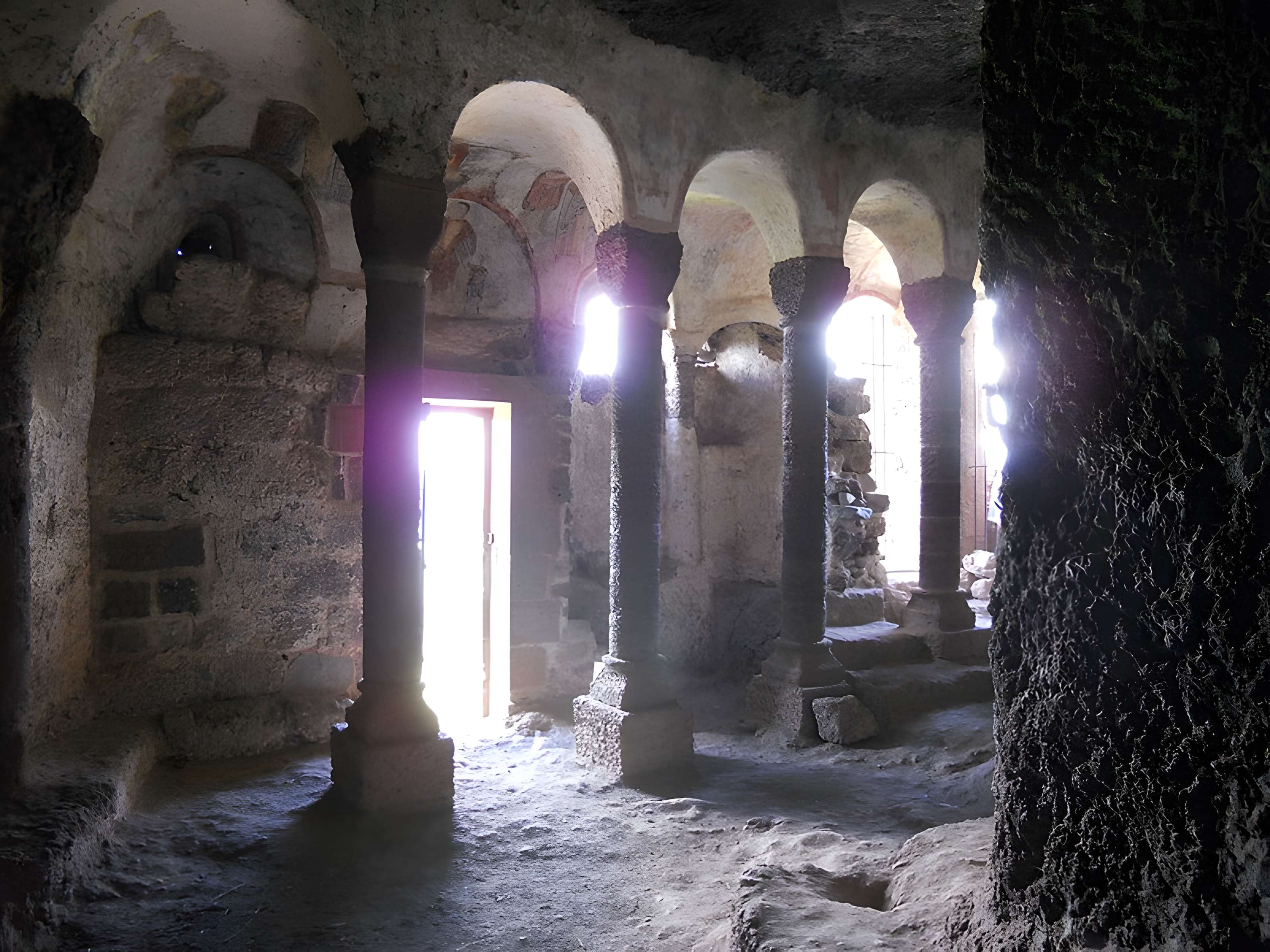 Grottes de Jonas à Saint-Pierre-Colamine