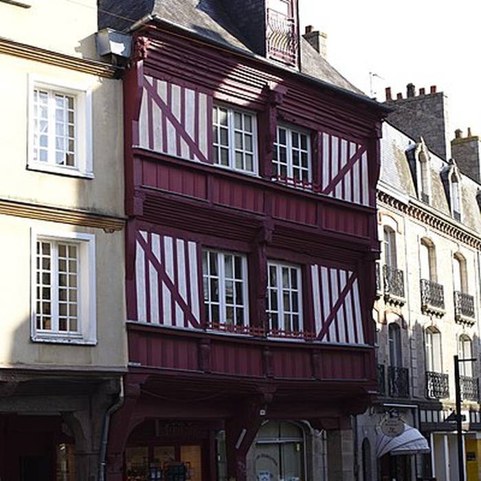 Photo de Maison, 12 Place des Cordeliers à Dinan