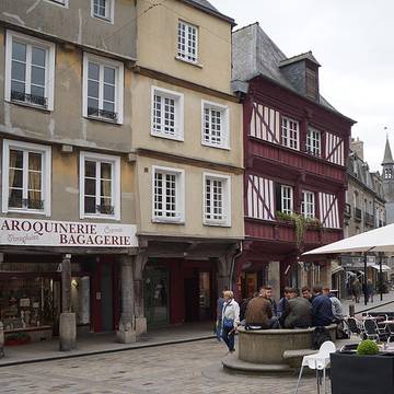 Maison, 12 Place des Cordeliers à Dinan