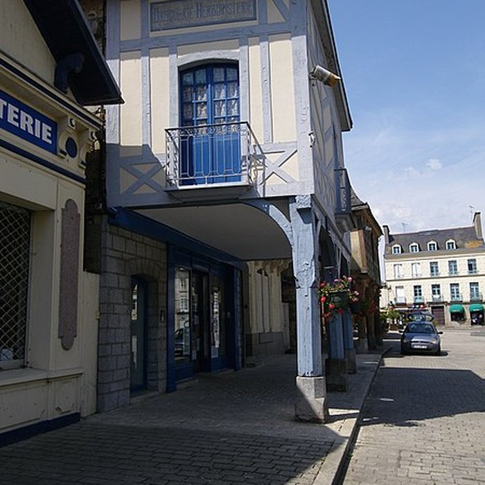 Photo de Maison, 12-14 rue dAnjou à La Guerche-de-Bretagne