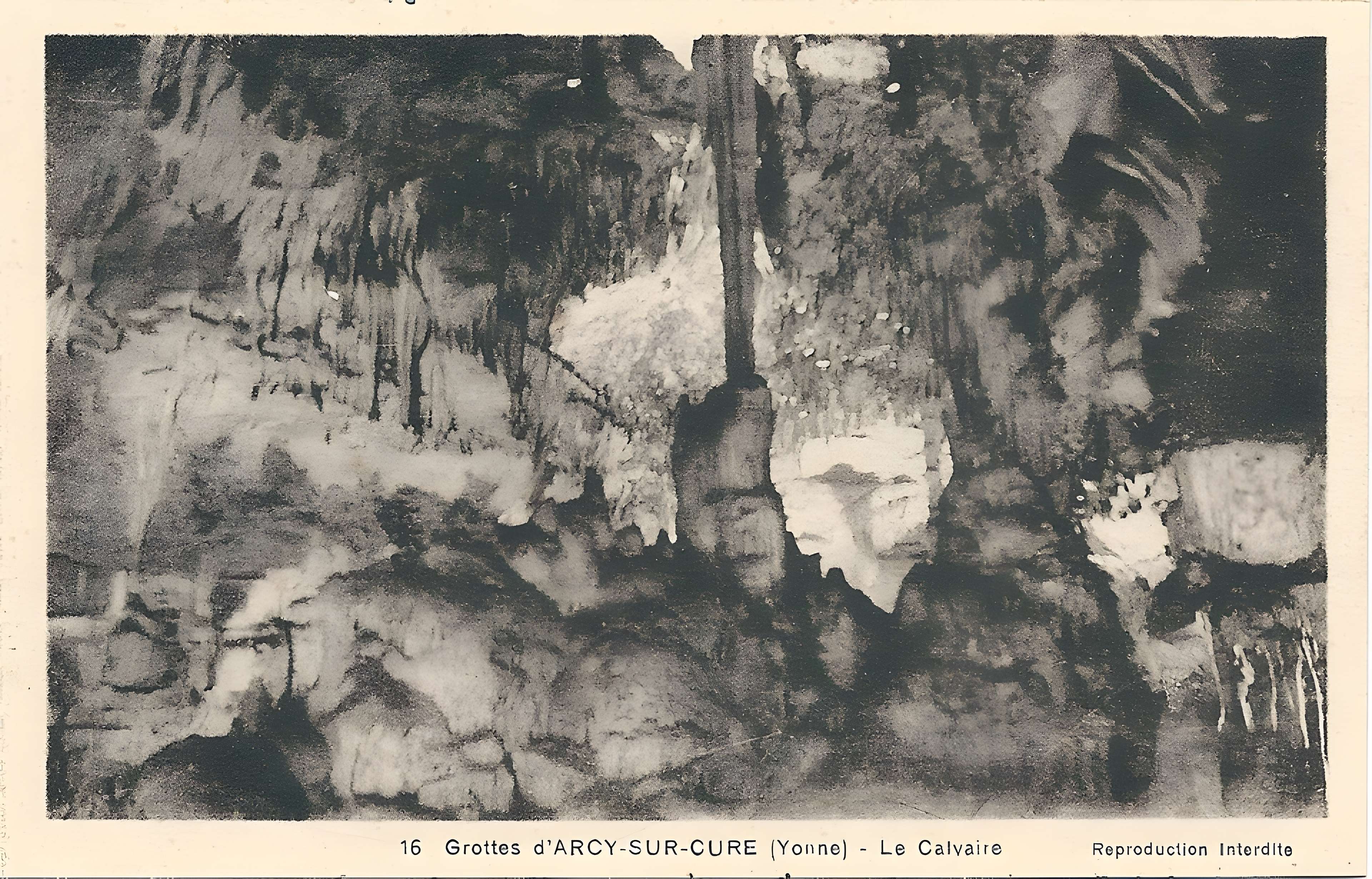 Grottes préhistoriques d'Arcy-sur-Cure