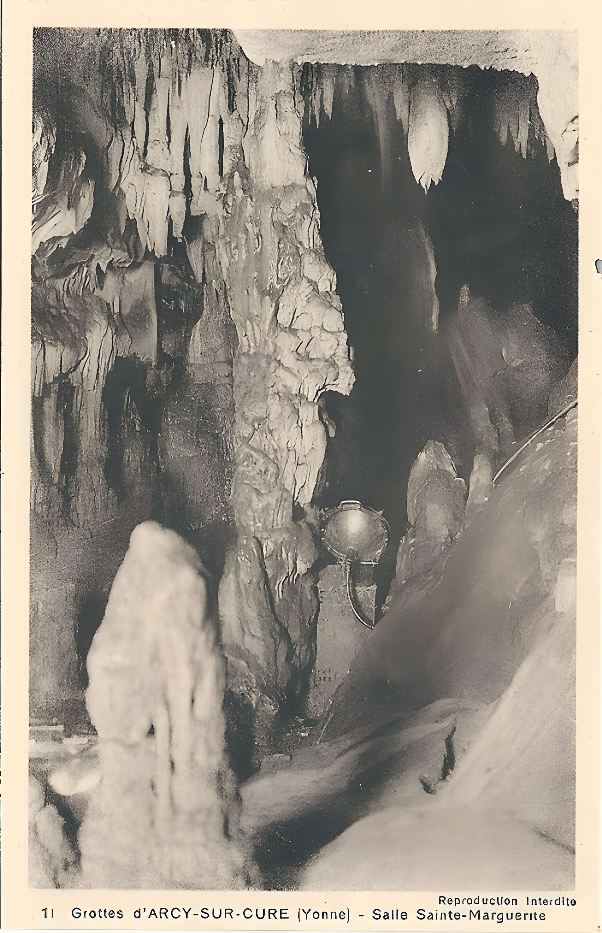 Grottes préhistoriques d'Arcy-sur-Cure