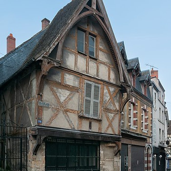 Photo de Maison, 14 Rue des Cinq-Piliers à Montluçon