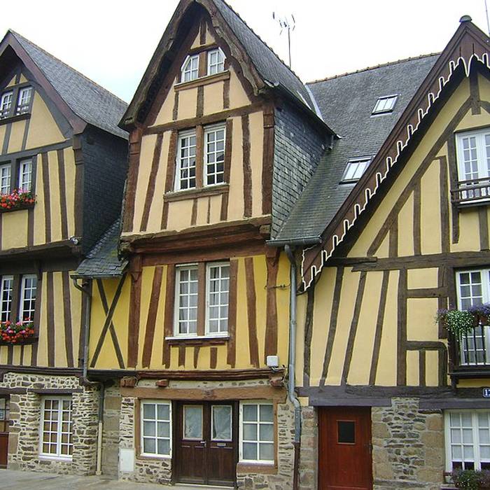 Photo de Maison, 15 Place du Marchix à Fougères