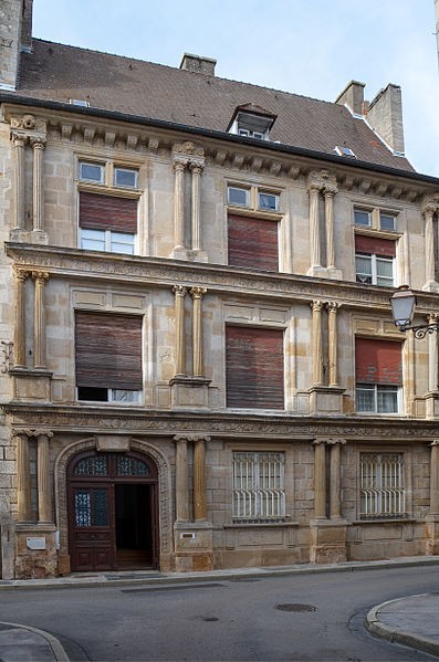 Photo de Maison, 15 Rue Saint-Didier à Langres