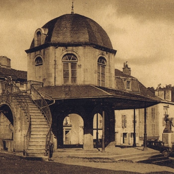 Photo de Halle aux Blés de Bort-les-Orgues