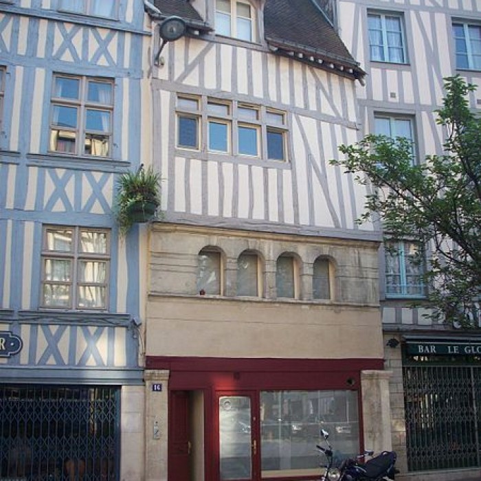 Photo de Maison, 16 Place du Lieutenant-Aubert à Rouen